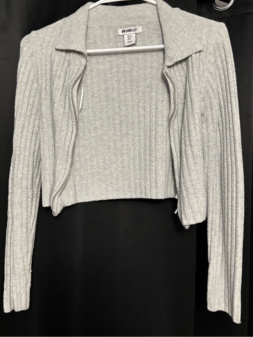 Light Gray Ribbed Zip-Front Collared Sweater - Picture 3 of 5